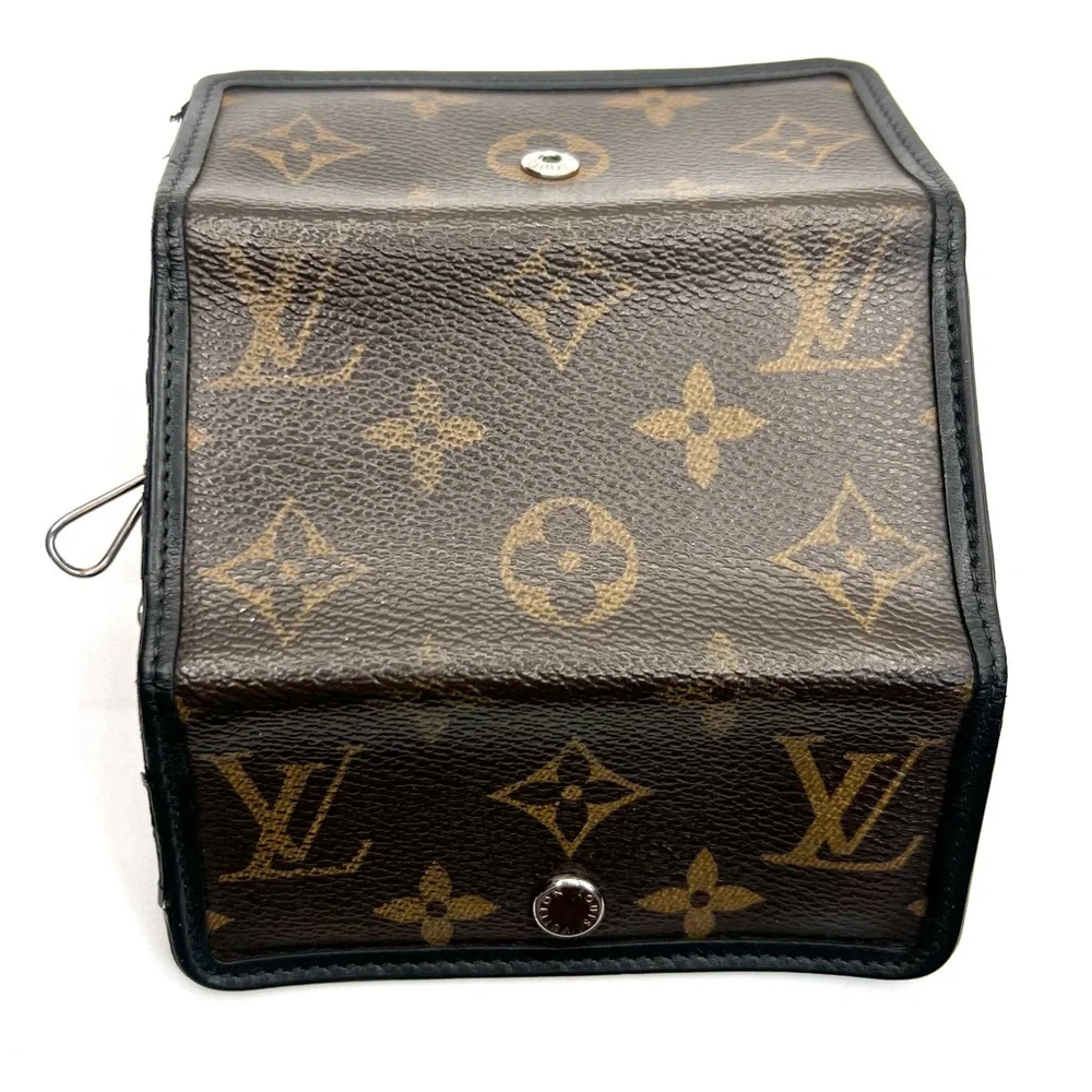 Louis Vuitton Macassar Multicles Key Case in Monogram Canvas